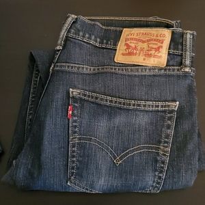 Levis 511 Slim Fit Jeans
